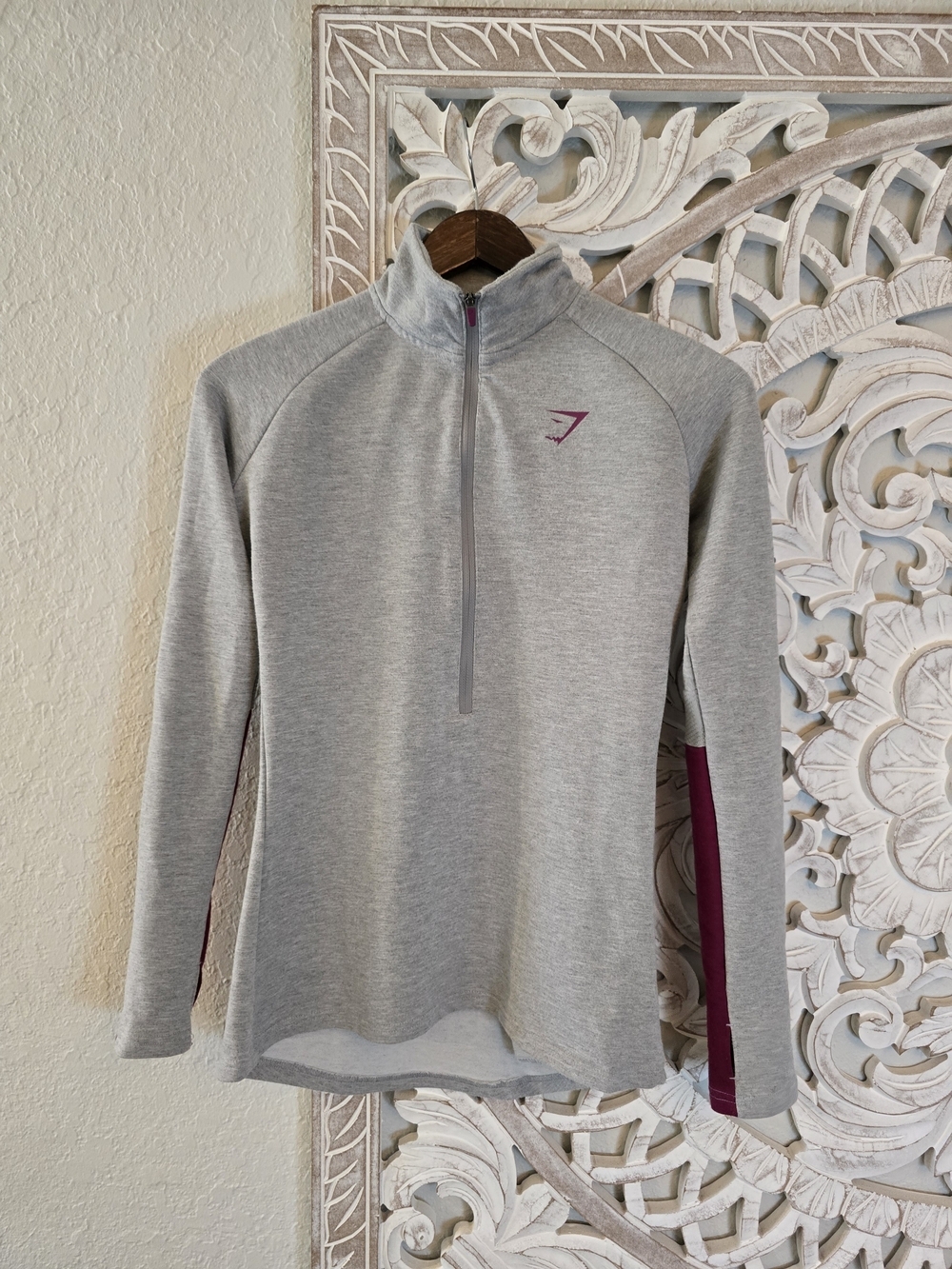 Gymshark Heather Gray 1/4 Zip Impulse Pullover with Plum Accents